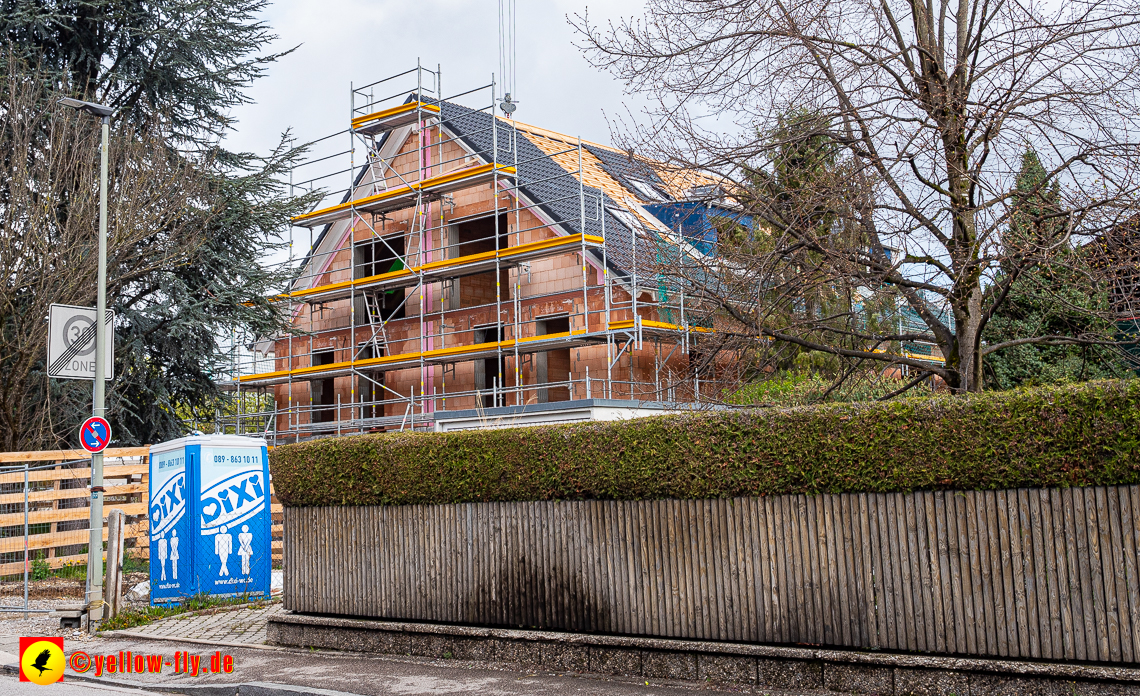 26.04.2023 - Burgfotos von der Baustell Niederalmstraße 16 in Neuperlach